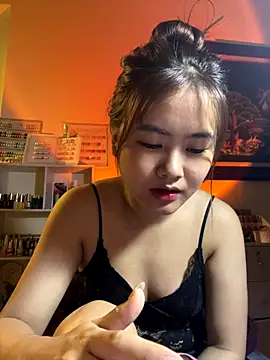 Lucky-nice202 online show from 10/21/25, 04:19