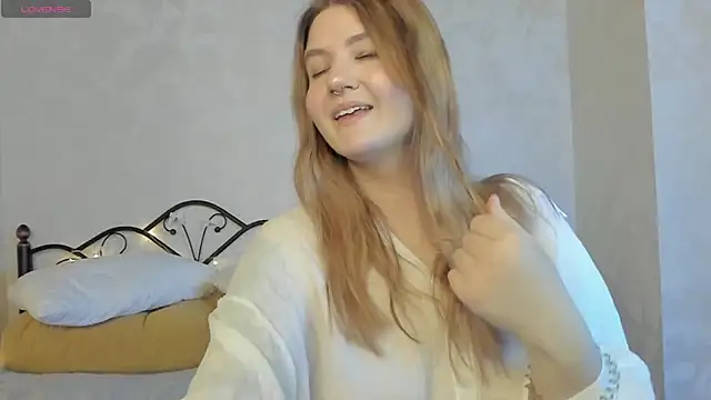 Ruby Al1en online show from 12/18/25, 01:22