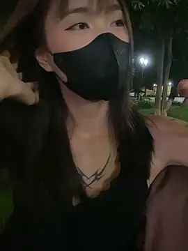   BabyShowPublic   online show from 09/27/25, 12:43