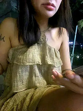   BabyShowPublic   online show from 09/29/25, 01:49