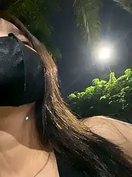   BabyShowPublic   online show from 10/12/25, 01:32