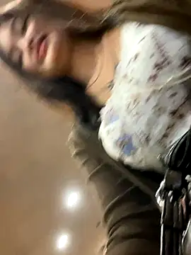   BabyShowPublic   online show from 11/01/25, 02:30