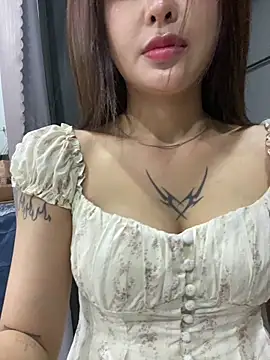   BabyShowPublic   online show from 12/19/25, 11:39