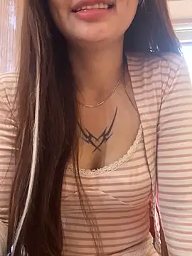   BabyShowPublic   online show from 02/15/26, 09:19