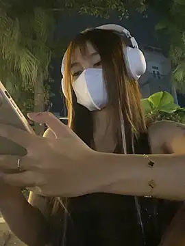   BabyShowPublic   online show from 04/08/26, 03:23