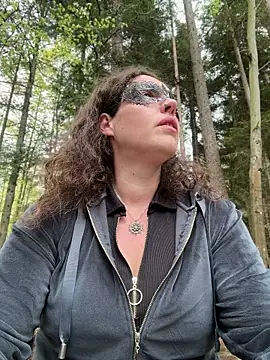 Nadja Noir online show from 04/19/26, 12:15