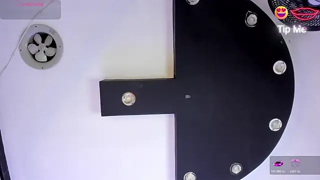 SamaraAnders  online show from 03/31/26, 04:35