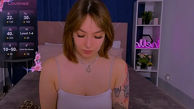 Snapshot of Emily_Tylerr chatting on 02/07/26, 12:58 Emily Tylerr online show from 02/07/26, 12:58