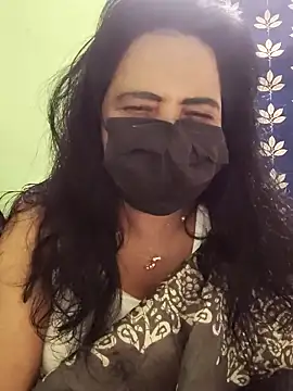 mallu-lover online show from 10/27/25, 07:01