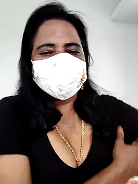 mallu-lover online show from 01/08/26, 08:16