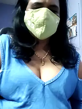 Snapshot of mallu-lover chatting on 02/15/26, 08:35 mallu-lover online show from 02/15/26, 08:35