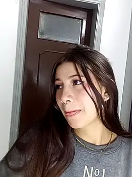 Snapshot of CharlotteSex_ chatting on 09/10/25, 11:21 CharlotteSex online show from 09/10/25, 11:21