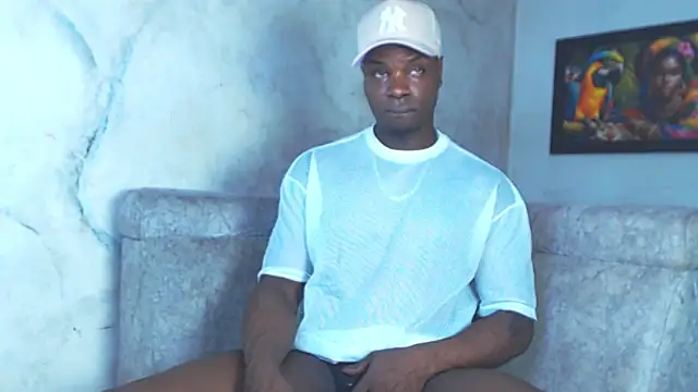 Snapshot of MrByronStallion chatting on 10/19/25, 04:07 MrByronStallion online show from 10/19/25, 04:07