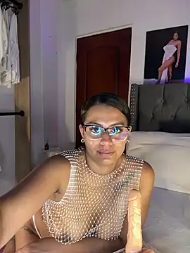 ema zoe online show from 07/19/26, 12:03