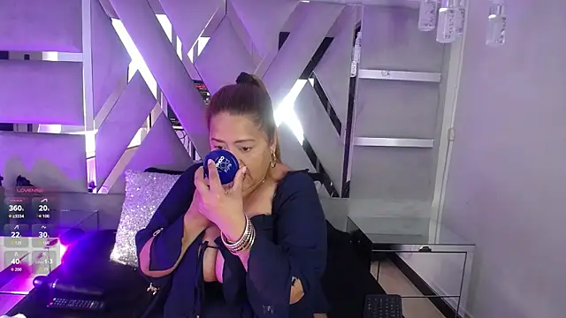 MonzerratBoyer online show from 09/19/25, 01:45