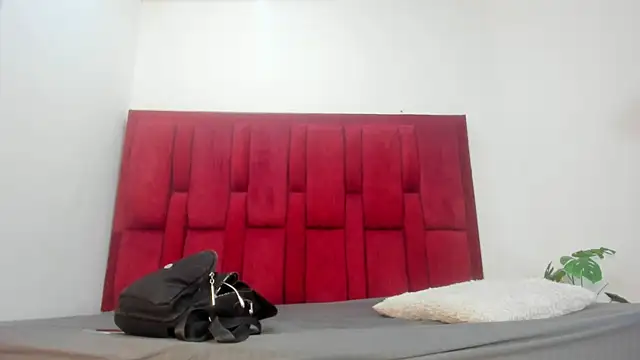 Mollyxketa1  online show from 11/17/25, 11:10