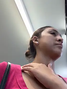 Snapshot of Sonnysoles chatting on 11/11/25, 08:09 Sonnysoles online show from 11/11/25, 08:09