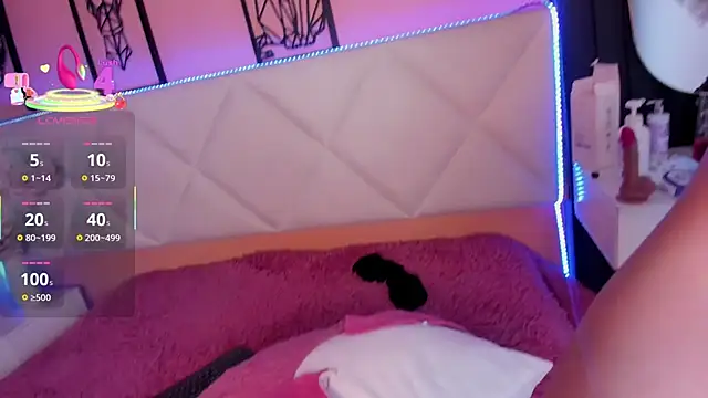 veronica hill  online show from 11/18/25, 07:13