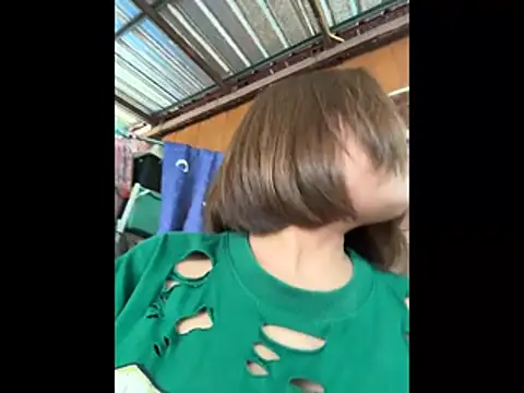 Snapshot of Kath_C chatting on 11/06/25, 05:41 Kath C online show from 11/06/25, 05:41