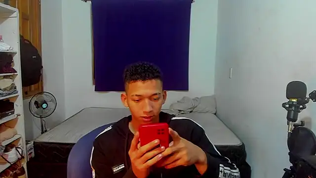 JuanchiT66 online show from 10/22/25, 02:56