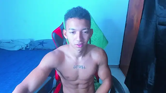 JuanchiT66 online show from 04/10/26, 03:28