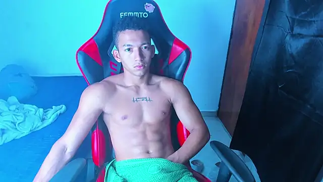 JuanchiT66 online show from 04/21/26, 01:28