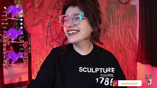 isaferrer06 online show from 10/13/25, 09:31