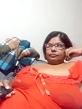 mileesha online show from 11/19/25, 06:41