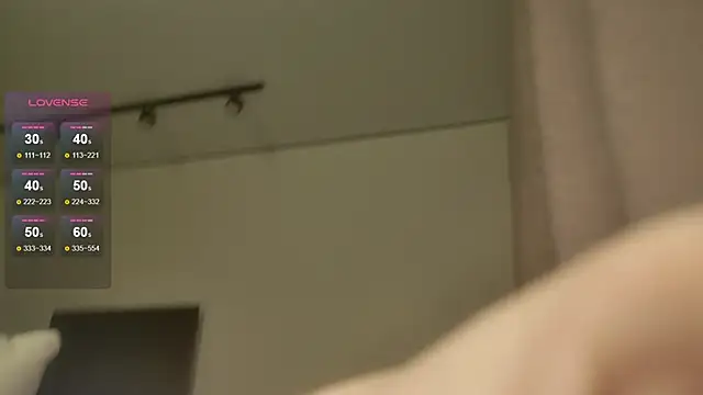 Lunainnk online show from 04/06/26, 01:03