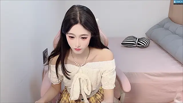 R R6 online show from 11/04/25, 06:01