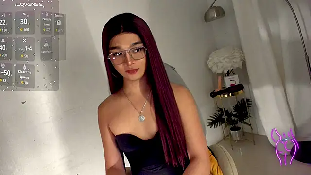 Snapshot of TrinityFucksYou chatting on 02/07/26, 03:05 TrinityFucksYou online show from 02/07/26, 03:05