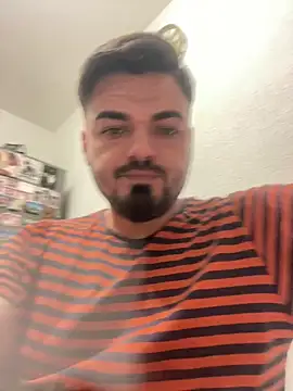 imooLoov online show from 11/26/25, 07:37