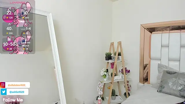 MiaVillalobos online show from 09/21/25, 03:35