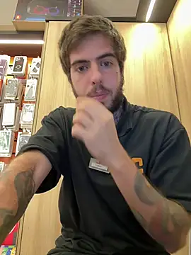 Snapshot of kirschxp chatting on 03/13/26, 09:43 kirschxp online show from 03/13/26, 09:43