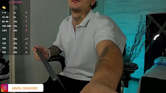 JamesDeker online show from 10/09/25, 08:18