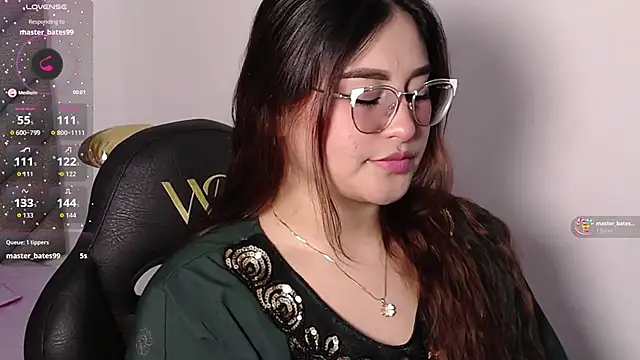 heluejamil online show from 10/18/25, 07:25