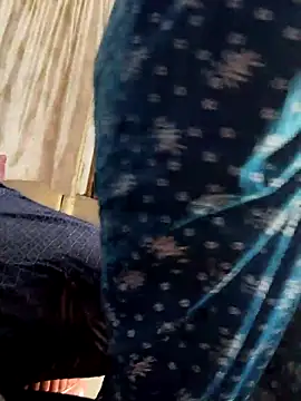 Snapshot of whitelady15 chatting on 10/31/25, 09:10 whitelady15 online show from 10/31/25, 09:10