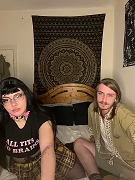 Classstrugglecutie online show from 09/29/25, 11:37