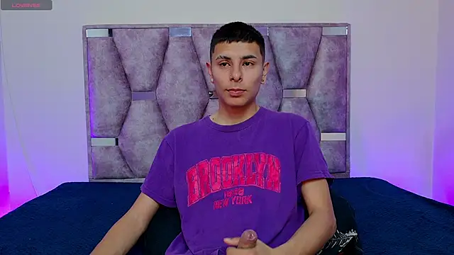 Snapshot of lana_and_liam_ chatting on 09/09/25, 10:26 lana and liam online show from 09/09/25, 10:26