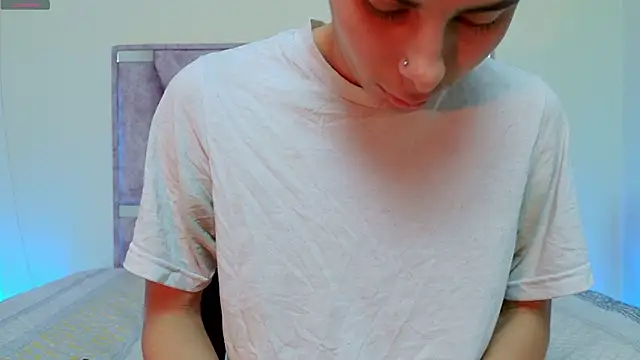 Snapshot of lana_and_liam_ chatting on 09/10/25, 10:37 lana and liam online show from 09/10/25, 10:37