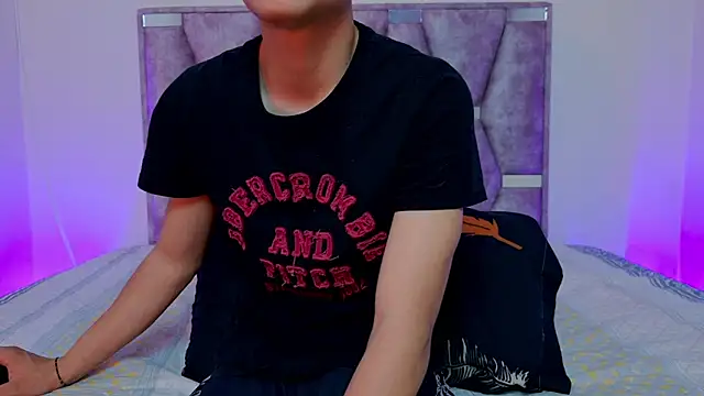 Snapshot of lana_and_liam_ chatting on 09/12/25, 10:26 lana and liam online show from 09/12/25, 10:26