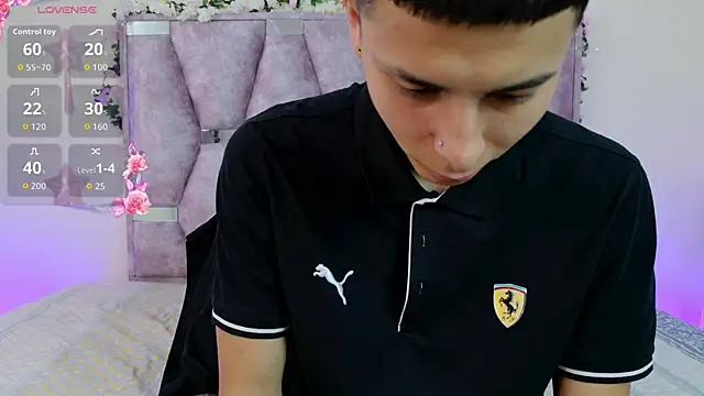 Snapshot of lana_and_liam_ chatting on 11/28/25, 09:34 lana and liam online show from 11/28/25, 09:34