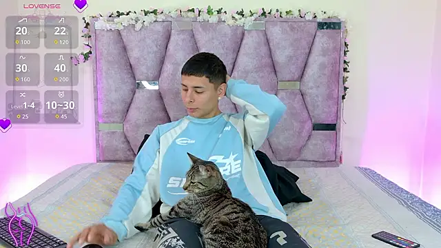 Snapshot of lana_and_liam_ chatting on 02/14/26, 10:23 lana and liam online show from 02/14/26, 10:23