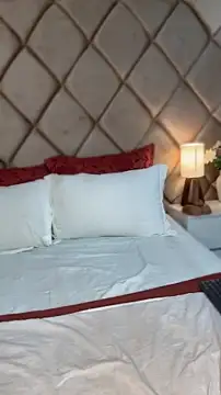 AngelinaDuvall online show from 04/20/26, 11:46