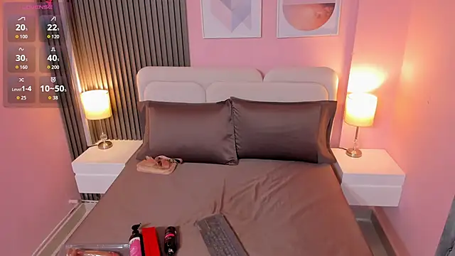 Clawdeen  wolf online show from 12/04/25, 11:13