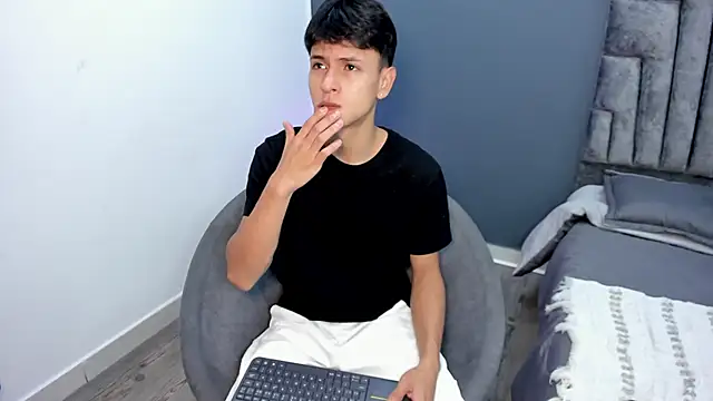 stephane rouss online show from 12/01/25, 08:14