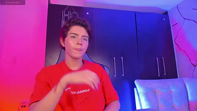 Snapshot of DannysaStar chatting on 09/28/25, 05:51 DannysaStar online show from 09/28/25, 05:51