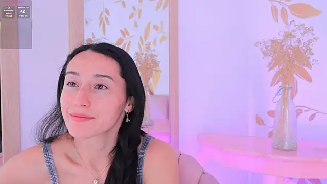Snapshot of Ginevra_esposito chatting on 10/07/25, 12:57 Ginevra esposito online show from 10/07/25, 12:57