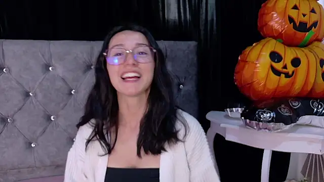 Ginevra esposito online show from 10/30/25, 01:01