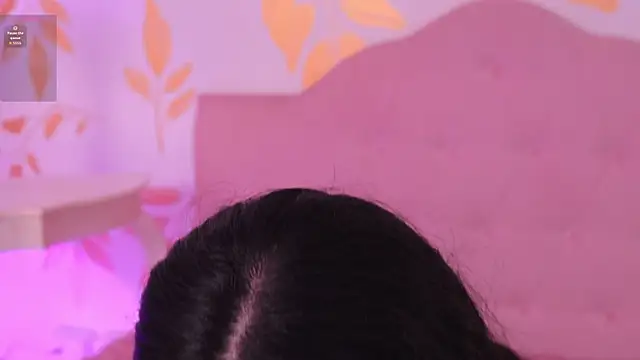 Ginevra esposito online show from 02/17/26, 12:45